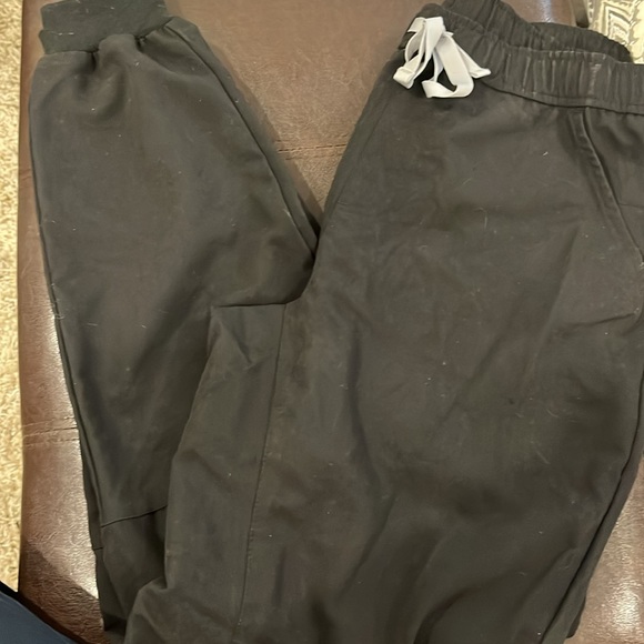 FIGS scrub pants - Picture 2 of 5